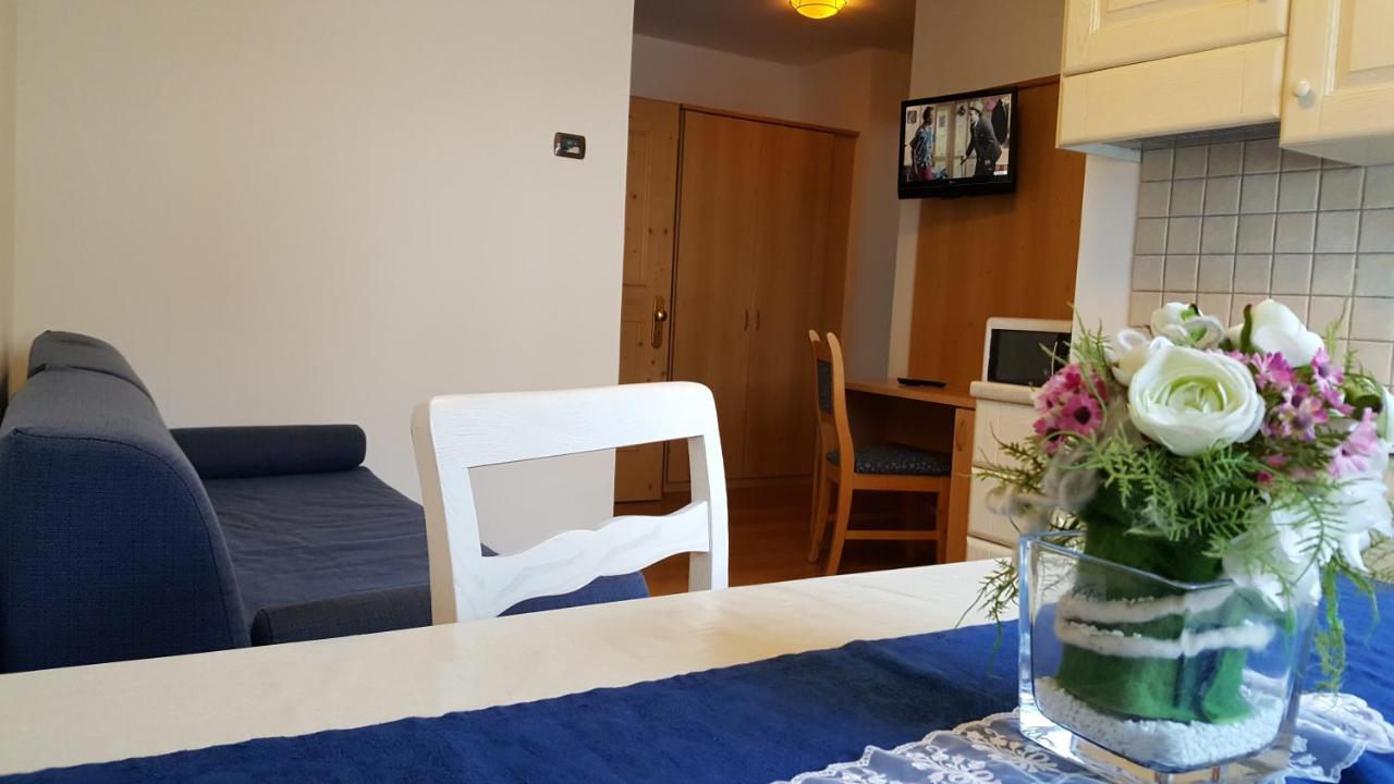 Hotel Garni Arnica Molveno Esterno foto