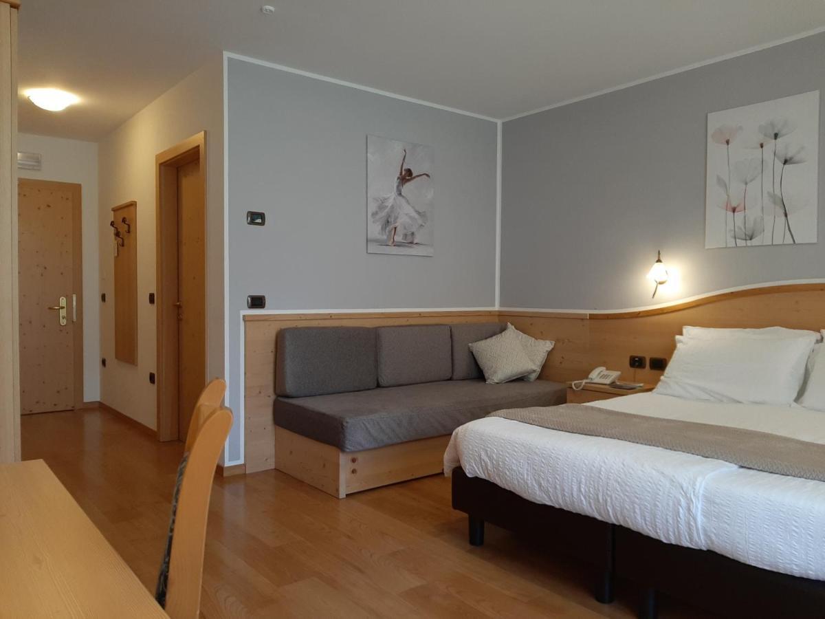 Hotel Garni Arnica Molveno Esterno foto
