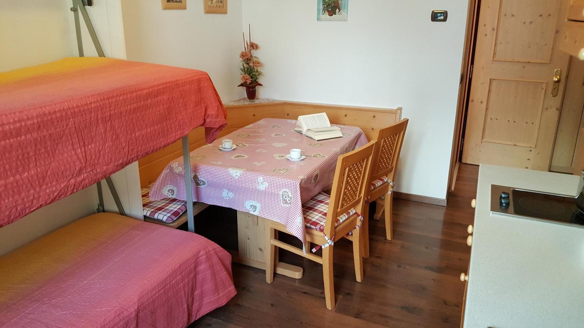 Hotel Garni Arnica Molveno Esterno foto